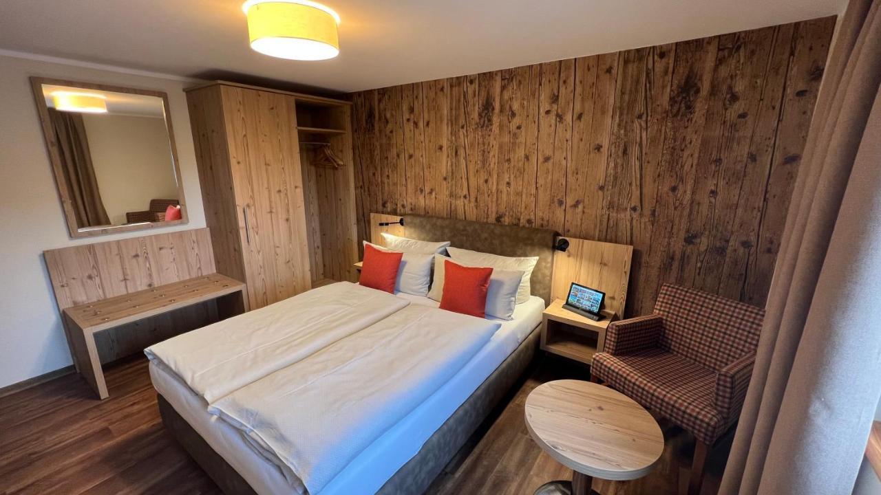 Dammschenke Gasthof & Hotel Курорт Юнсдорф Екстериор снимка