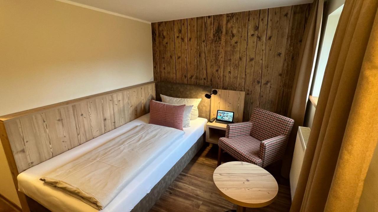 Dammschenke Gasthof & Hotel Курорт Юнсдорф Екстериор снимка