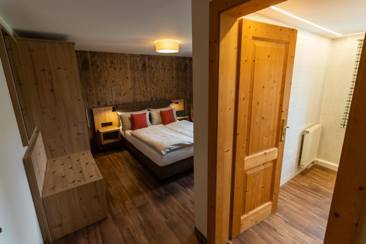 Dammschenke Gasthof & Hotel Курорт Юнсдорф Екстериор снимка