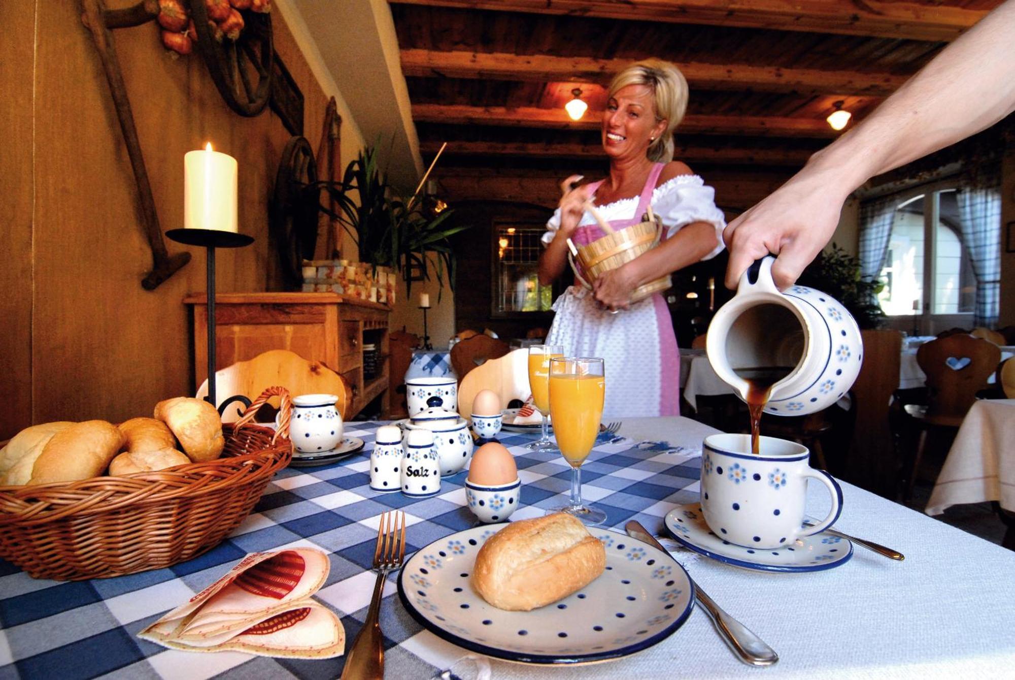 Dammschenke Gasthof & Hotel Курорт Юнсдорф Екстериор снимка